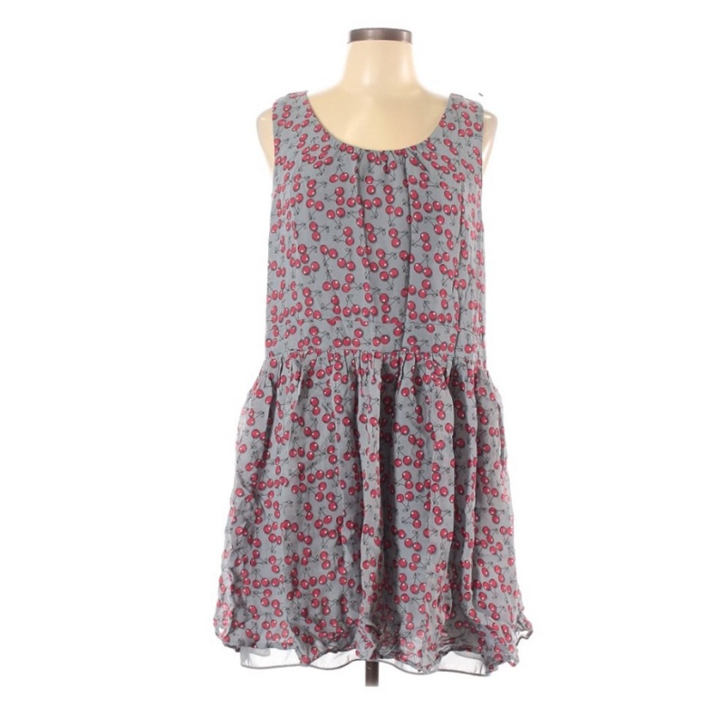 Taylor cherry dress